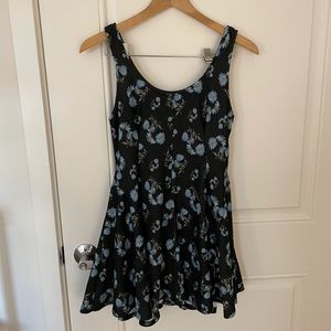 Coco deal blue floral dress